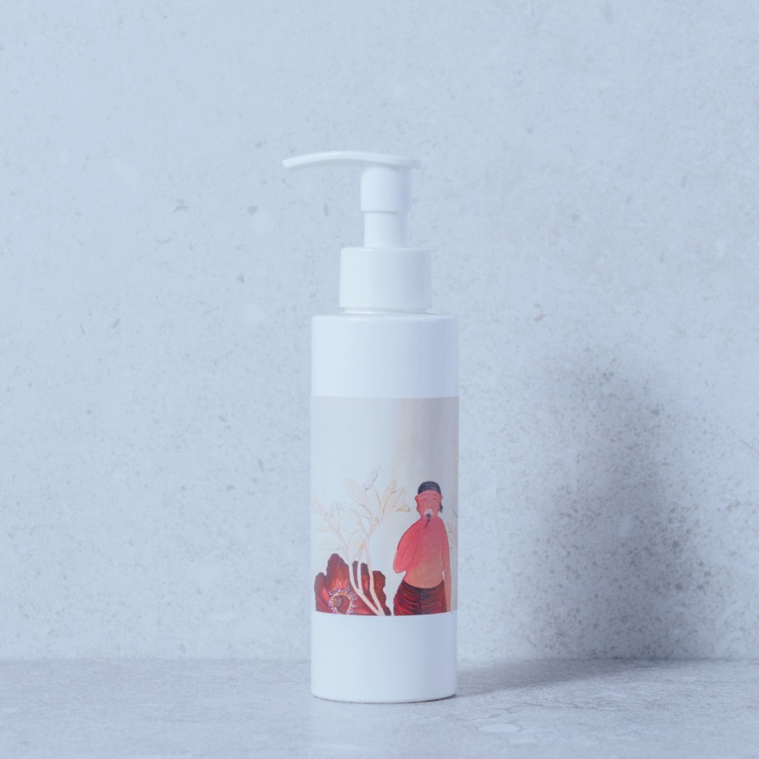 净透洁肤乳 150ml - 轻透 鲜嫩 好自在 保湿卸妆乳 卸妆洗脸 精油 - 脸部清洁/卸妆用品 - 植物．花 白色