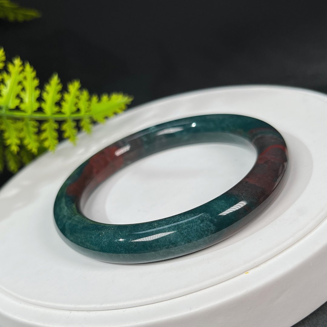 绿色海洋碧玉手镯58+MM 高瓷圆条绿色玉髓手环 平心静气 舒缓压力 - 手链/手环 - 半宝石 绿色