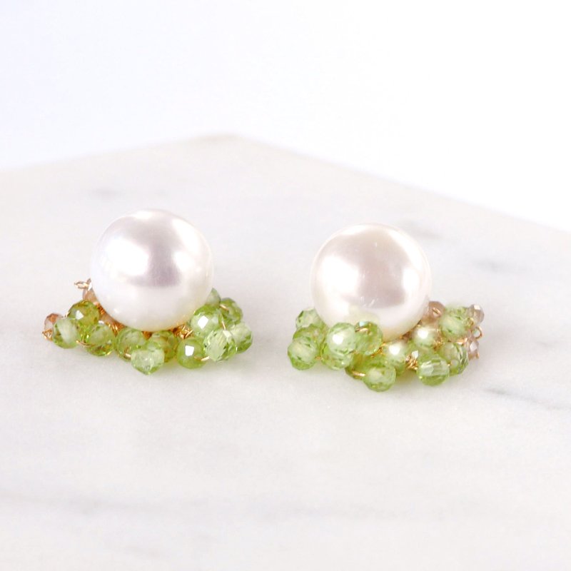 Harmony – 珍珠 & 绿宝石 2WAY 造型耳环 - 耳环/耳夹 - 宝石 绿色