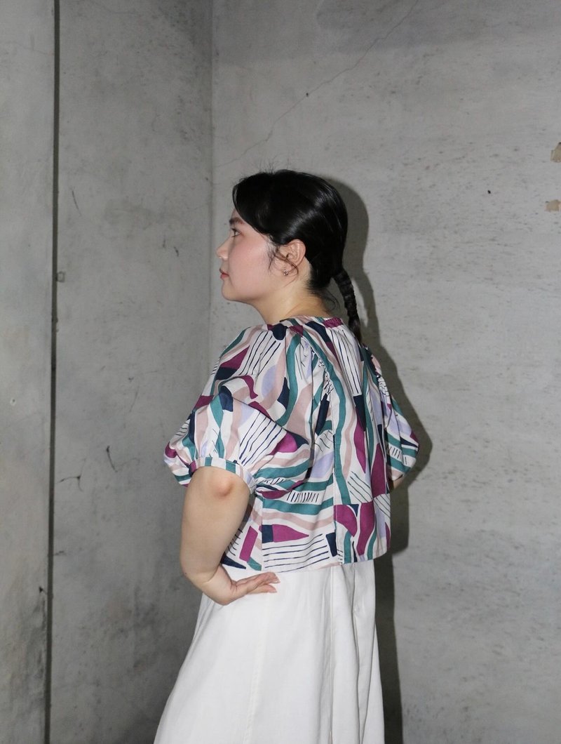 圆领蓬袖外套(短袖) - 地下舞厅 - 女装休闲/机能外套 - 棉．麻 白色
