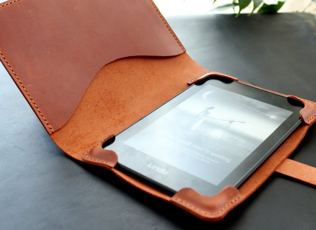 Kindle Paperwhite 11 gen 2021 6.8 寸皮套个人化砖棕 - 平板/电脑保护壳 - 真皮 咖啡色