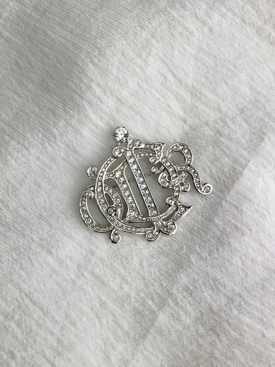 【日本直送 名牌中古包】Christian Dior 迪奥 胸针 银色 宝石 徽章 vintage zymdsu - 胸针 - 其他材质 银色