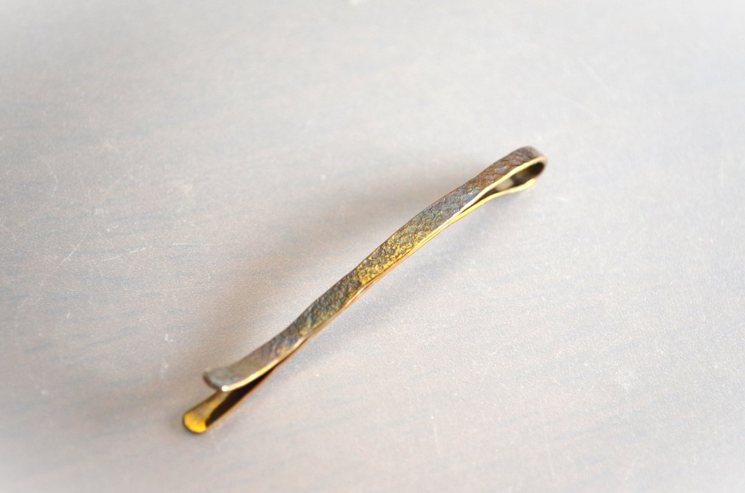 Titanium hairpin・纯钛发簪65mm・岩石槌目A - 发饰 - 其他金属 金色