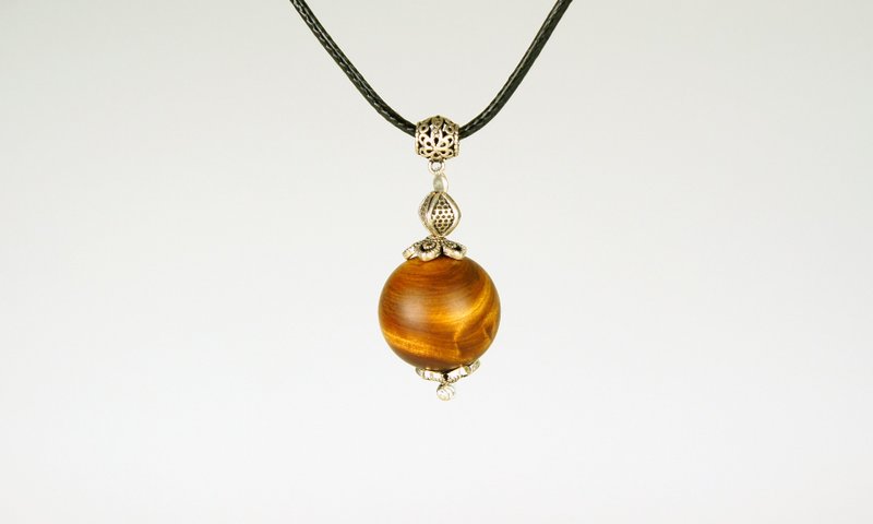 CYPRESS 肖楠瘤花木质链坠  |天然肖楠 | 独树一格|典雅出众 - 项链 - 木头 咖啡色