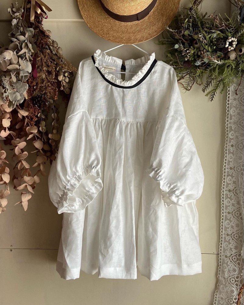 亚麻荷叶边黑色缎带领饰褶襇衬衫 亚麻衬衫 - 女装衬衫 - 棉．麻 白色