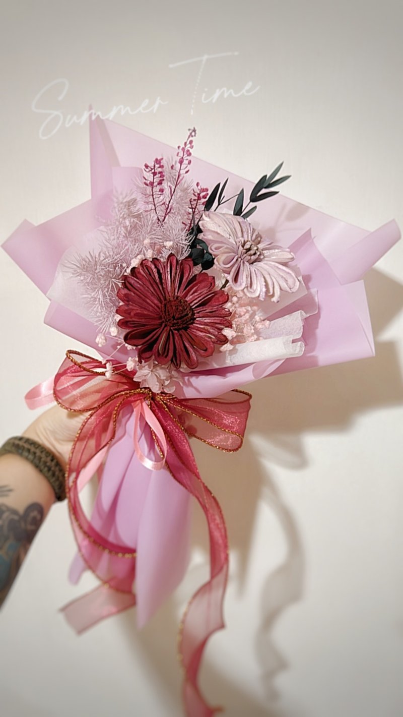 独一无二精致太阳花向日葵毕业花束 扩香花干燥花永生花 粉色紫色 - 干燥花/捧花 - 植物．花 红色