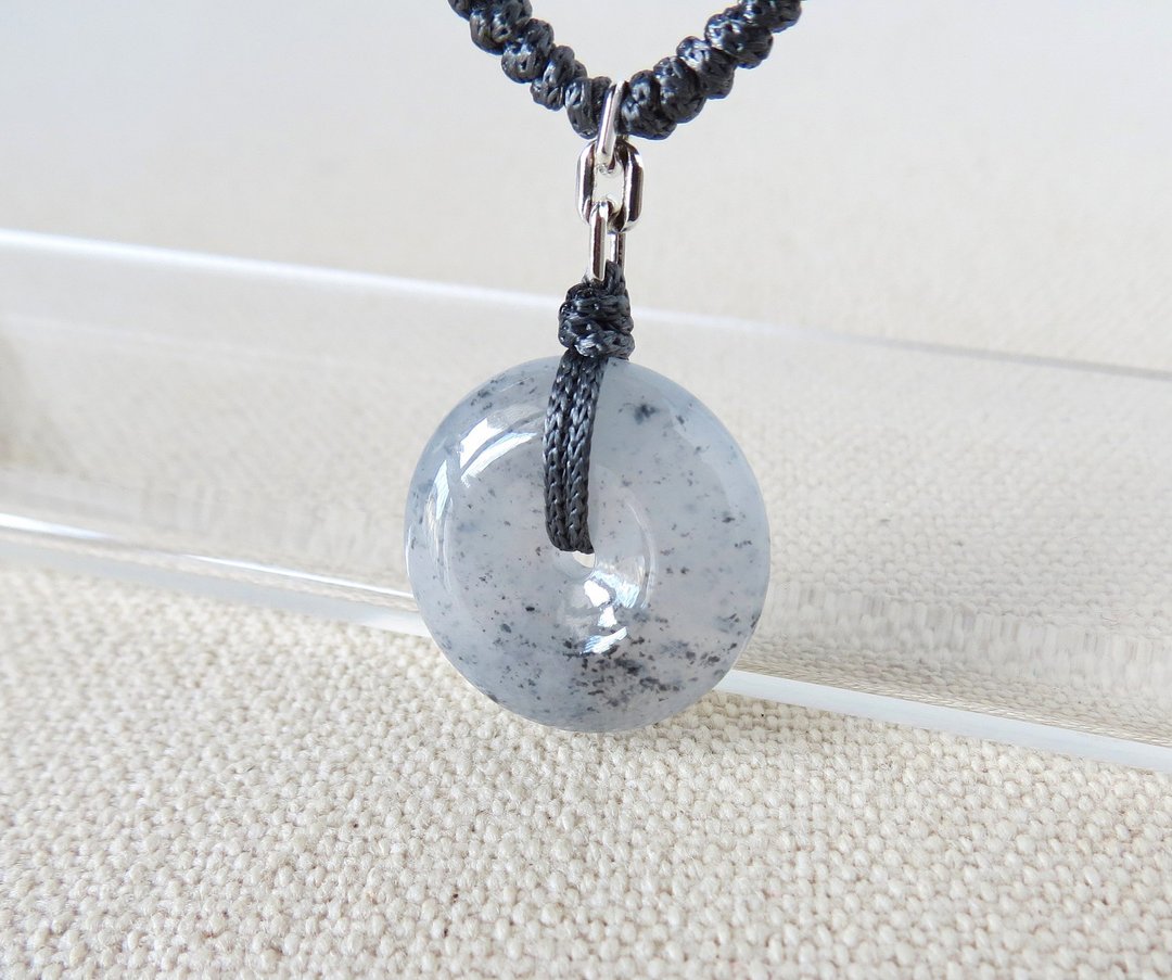 本命年【岁岁平安】冰乌鸡翡翠丝光编织项链*SF06*招财、开运 - 锁骨链 - 宝石 多色