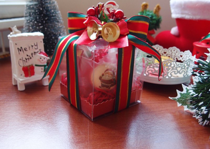 【圣诞特辑】X'mas macaron box (3颗/盒) - 蛋糕/甜点 - 新鲜食材 