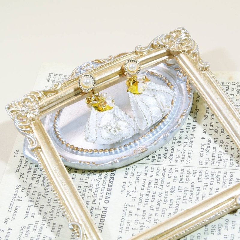 刺绣缎带耳环 白色 耳夹 | 一对 - 耳环/耳夹 - 其他材质 白色