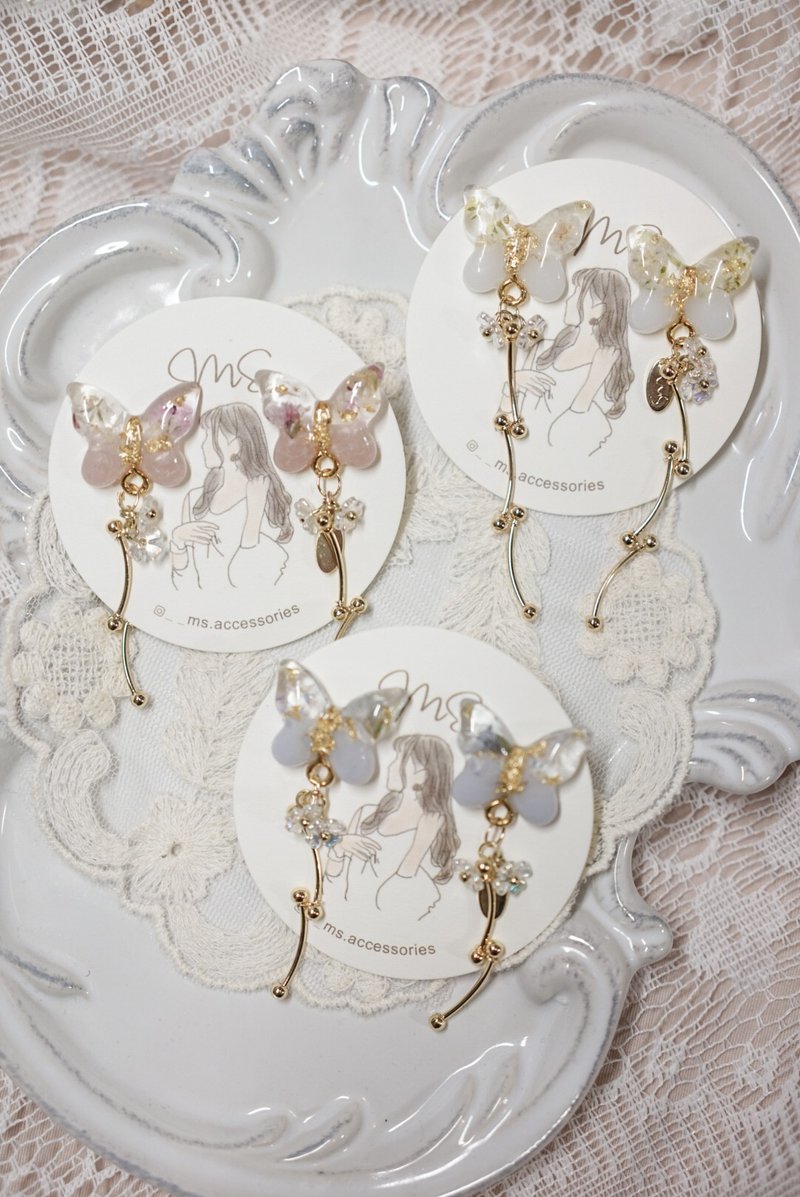 MS - 蝴蝶花花垂吊耳环 - 耳环/耳夹 - 树脂 多色