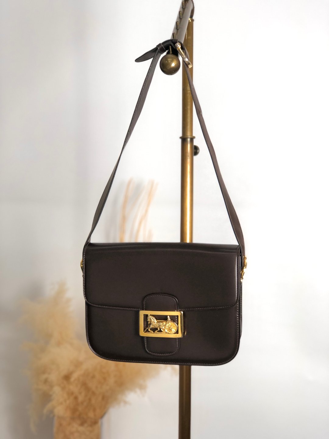 【 日本直送 名牌中古包 】CELINE  સુંદરી ショルダーバッグ 棕色 马车 压花 皮革 vintage 古董 8ewcxg - 侧背包/斜挎包 - 真皮 咖啡色