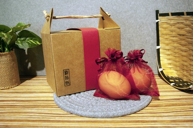 刘弥月-小型弥月礼盒-小资族首选 - 满月礼盒 - 新鲜食材 卡其色