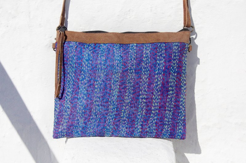 情人节礼物 限量一件 手缝纱丽布侧背包 / 刺绣斜背包 / 刺绣肩背包 / 手缝纱丽线化妆包 / 纱丽布拼接皮革背包 - 宇宙星空感 森林花朵+民族图腾 (大) - 侧背包/斜挎包 - 棉．麻 蓝色