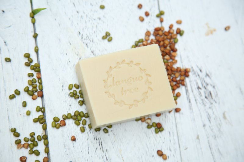 闪亮宝石│红薏仁绿豆皂 干燥肌 一般肌 采用有机红薏仁有机绿豆 - 脸部清洁/卸妆用品 - 植物．花 白色