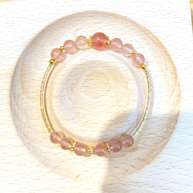 草美冰沙甜美水晶手链 草莓晶 粉水晶 人缘 恋爱 桃花 圣诞礼物 - 手链/手环 - 水晶 粉红色