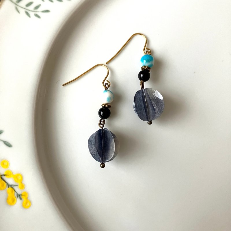 和纸 树脂 灯笼 天然石 钩式耳环 - 耳环/耳夹 - 纸 黑色