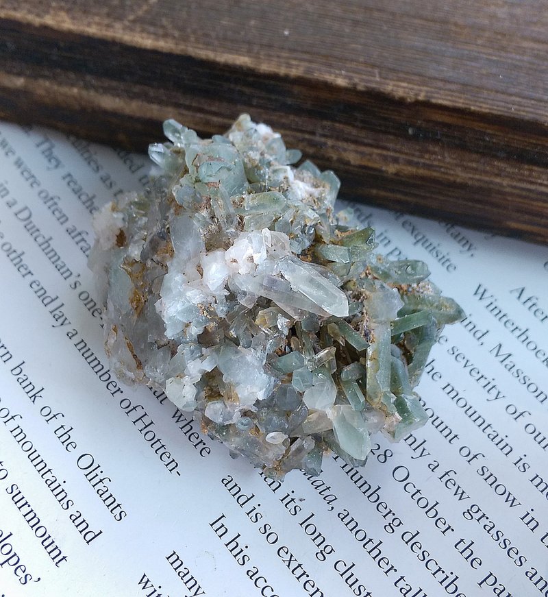 Quartz  四川产地 绿水晶 水晶小晶簇 天然矿石 原矿 - 摆饰 - 其他材质 