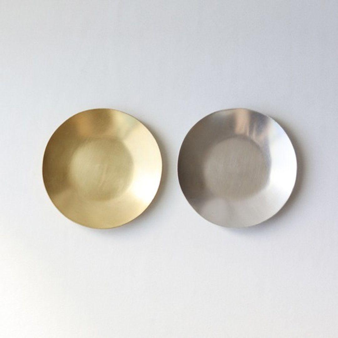 Gold and silver pair small plate brass plane - 浅碟/小碟子 - 铜/黄铜 金色