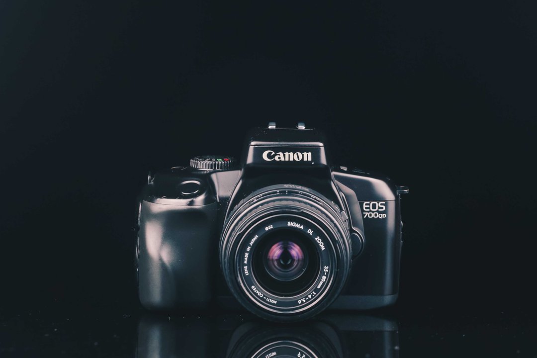 Canon EOS 700QD+SIGMA 35-80mm F=4-5.6 #6604 #135底片相机 - 相机 - 其他金属 