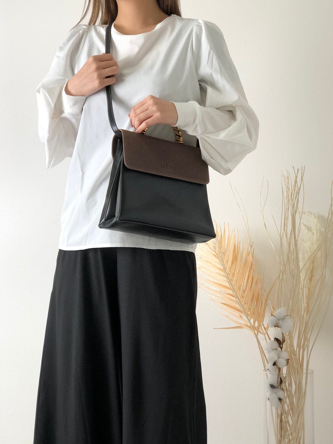 【日本直送，名牌二手包装】LOEWE Loewe Velasquez 金属手柄皮革 2way 手提包 单肩包黑x棕zpbizw - 侧背包/斜挎包 - 真皮 咖啡色