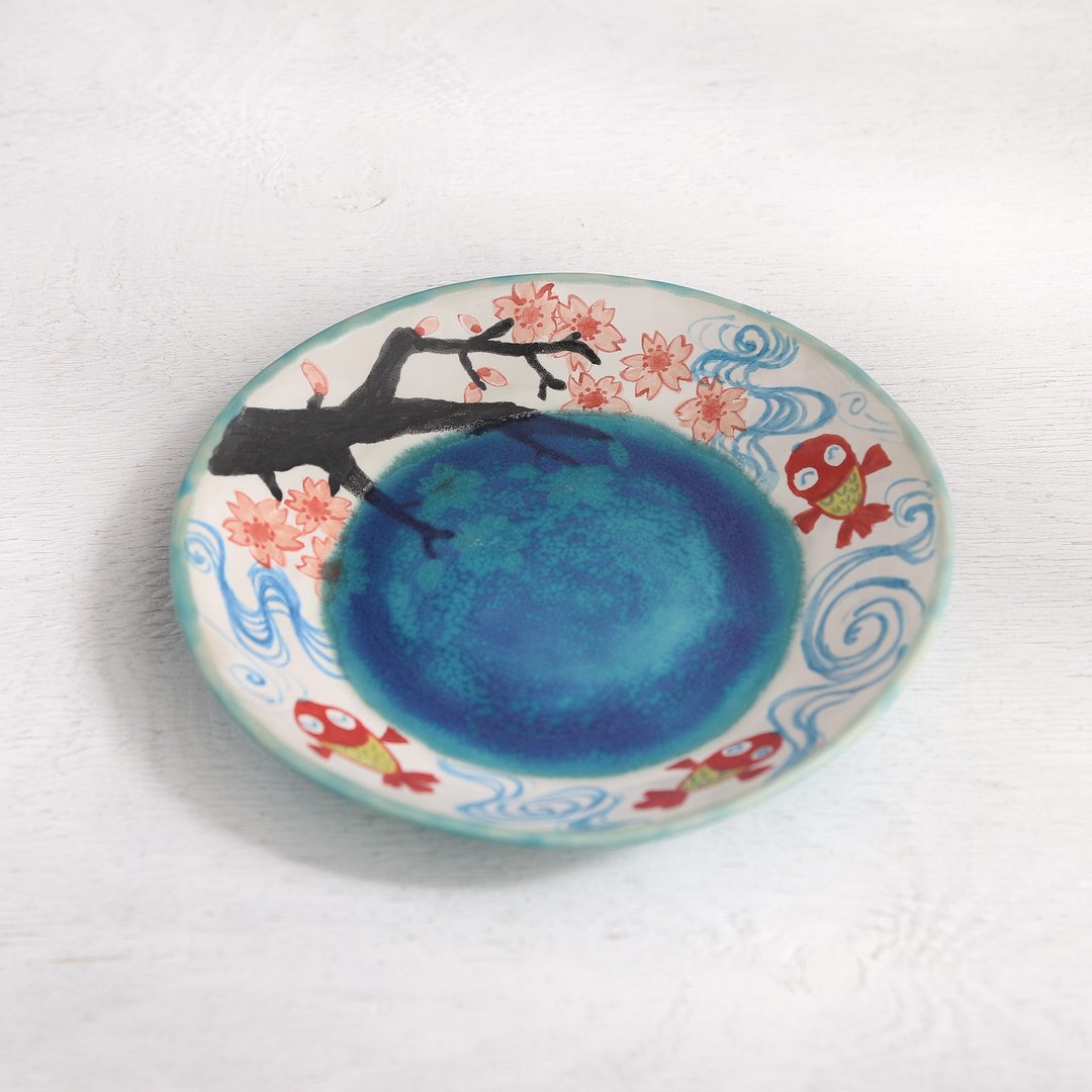 Cherry blossoms and goldfish colored plate, turquoise blue - 盘子/餐盘/盘架 - 陶 多色