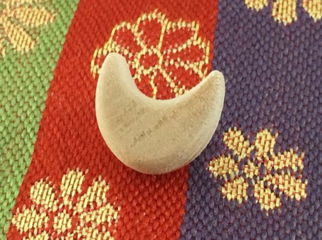 Cat Face ◇ Aomori Hiba ◇ Wooden Pin Badge / Titac - 胸针 - 木头 