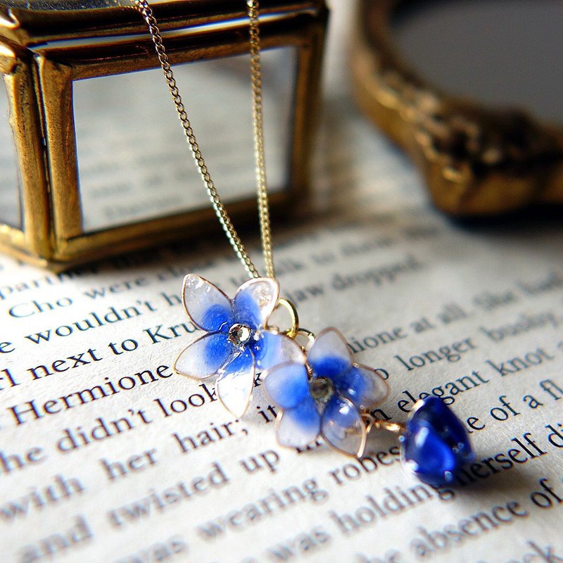 皇家蓝可调节长度 橘梗与花苞项链 - 项链 - 树脂 蓝色