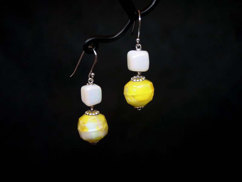 黄白刻面 -60 年代穆拉诺琉璃珠耳环 - 苏咪珠儿 SJE077 - 耳环/耳夹 - 玻璃 黄色