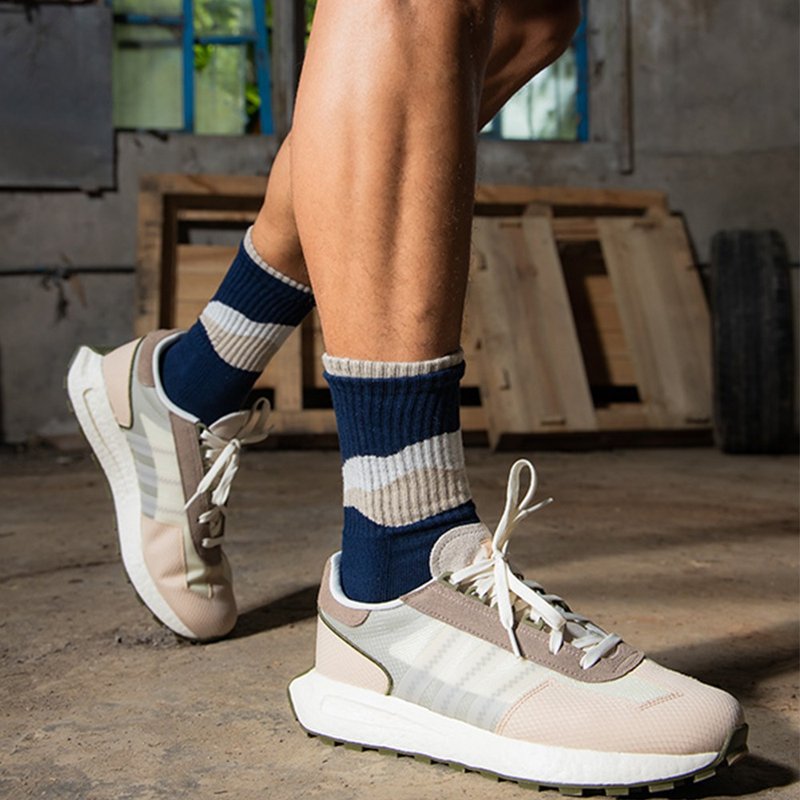 【FOOTER】云霭高筒登山袜(男-T206L/XL) - 袜子 - 棉．麻 蓝色