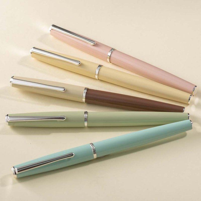 【定制化礼物】弘典钢笔 920S 多色 / 文字订制 / 定制雷雕 - 钢笔 - 其他材质 