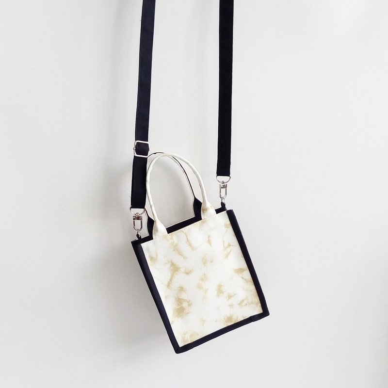 T.H.Ani 手工植物染托特包 - 散心 手机包 手提 手腕 斜背 肩背 - 其他 - 棉．麻 卡其色