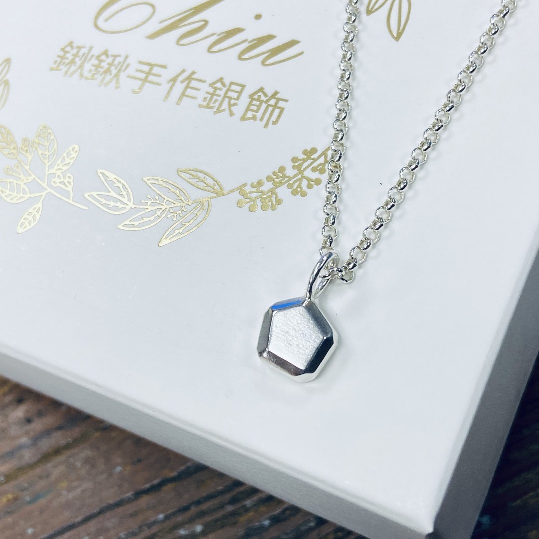 纯银 五边形 五角形 不规则 项链 定制化姓名 S352 - 项链 - 纯银 银色
