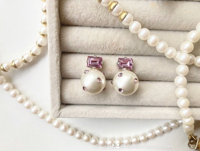 Purple dot pearl【圆点/紫水晶/珍珠/紫色/圣诞节/宝石/小礼物】 - 耳环/耳夹 - 珍珠 紫色