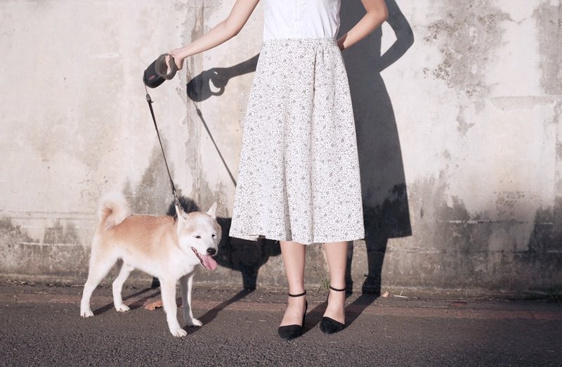 {:::Giraffe 长颈鹿人:::}_邻家气息女孩古着半身裙 - 裙子 - 聚酯纤维 白色