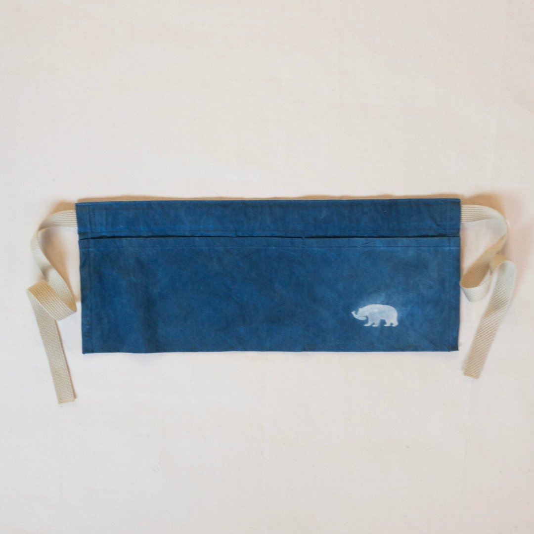 Hand-dyed WILDERNESS WORK APRON 10oz CANVAS SIZE-S Indigo dyed indigo dyed in Japan - 围裙 - 棉 蓝色
