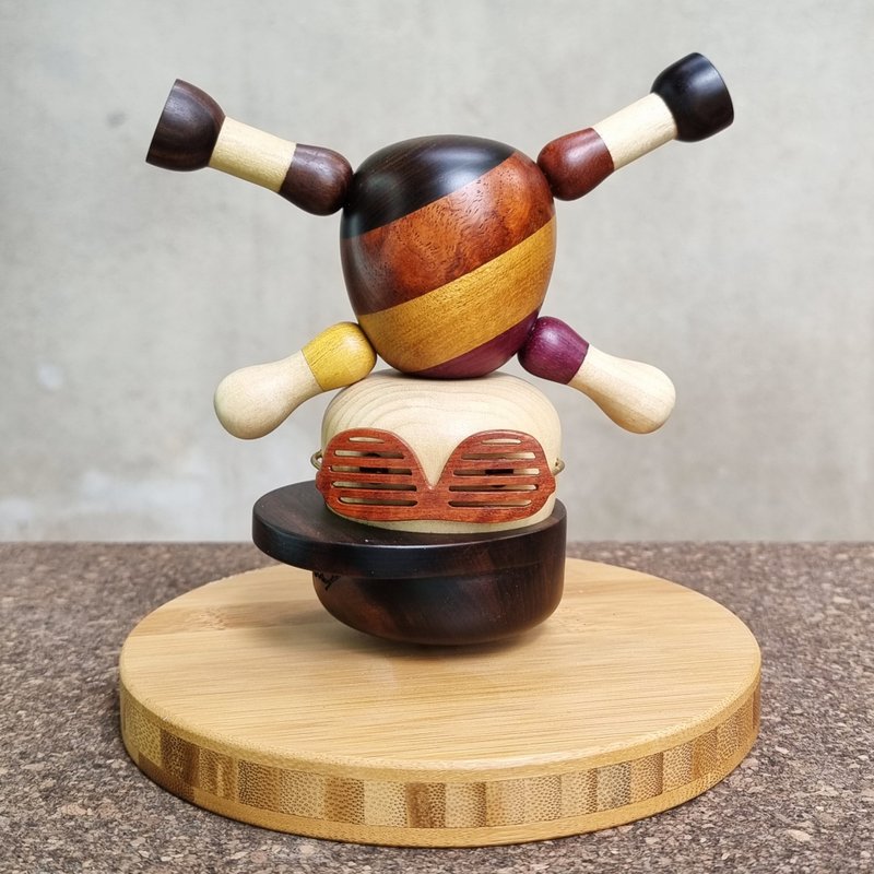 HEADSPIN wood craft sculpture model decoration - 摆饰 - 木头 多色