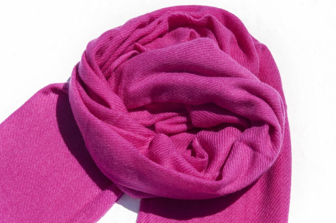 手织围巾 喀什米尔Cashmere/羊绒围巾/纯羊毛围巾披巾/戒指绒披肩 圣诞节礼物 交换礼物 母亲节 父亲节-热情桃红 - 围巾/披肩 - 羊毛 粉红色