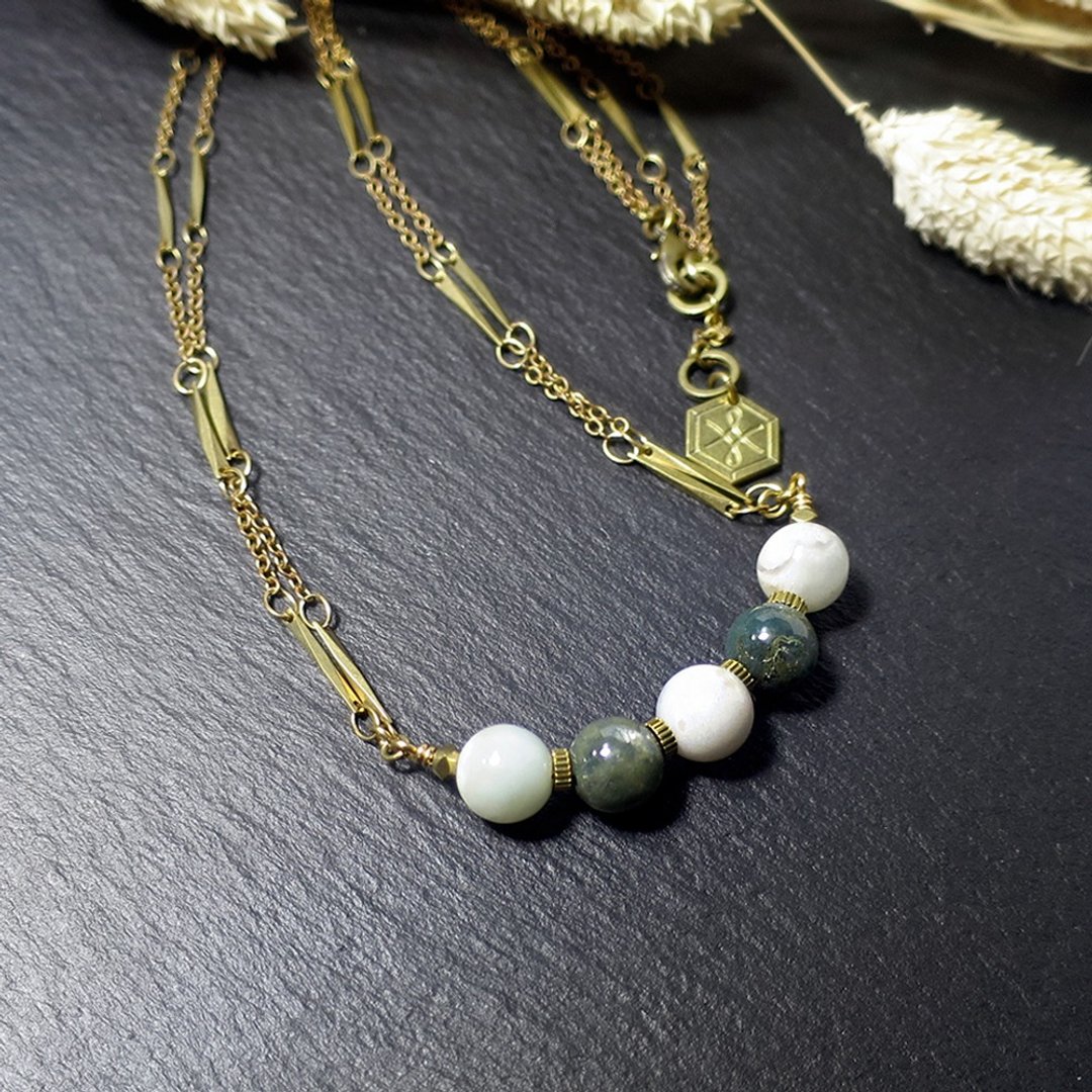 VIIART。凌霄。樱花水草玛瑙黄铜项链 | 简约复古锁骨链 - 锁骨链 - 铜/黄铜 绿色