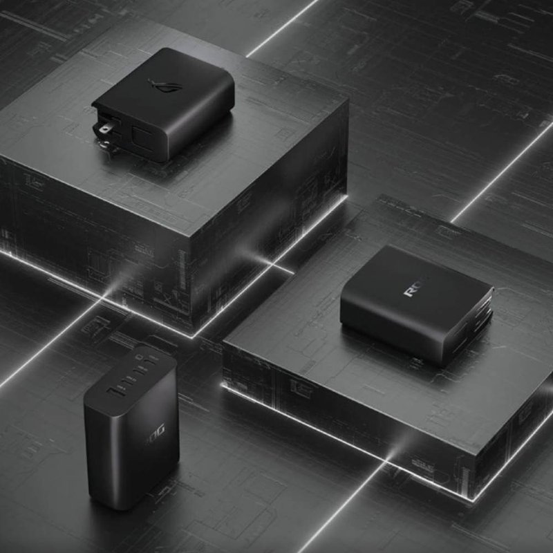 ASUS ROG 140W USB C GaN Charger 充电器 - 充电宝/传输线 - 其他材质 黑色