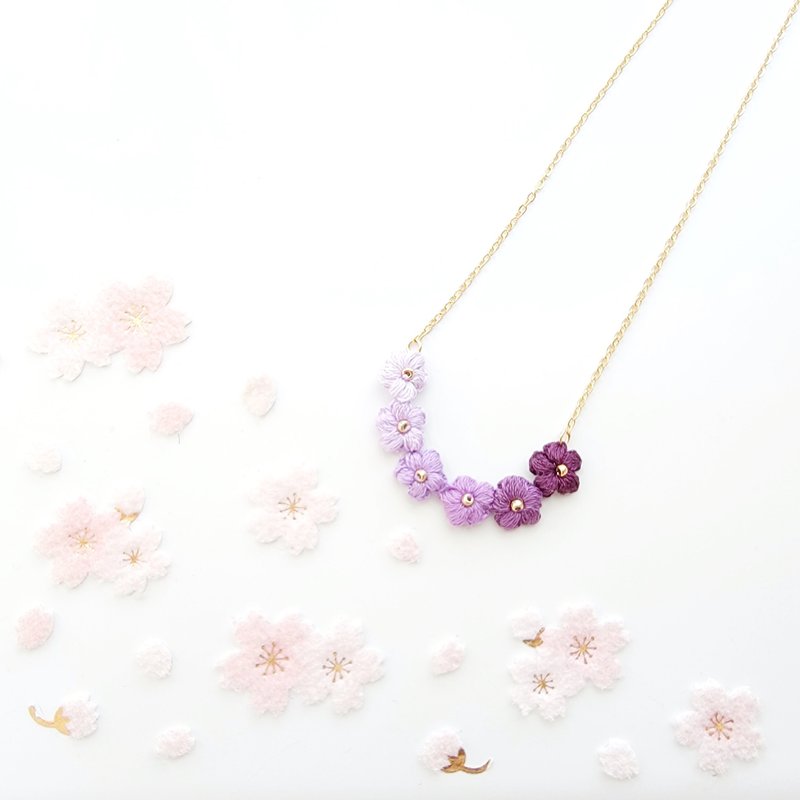 新品万岁! 微笑项链 紫穗 Crochet Flower Smile Pendant Necklac - 项链 - 绣线 紫色