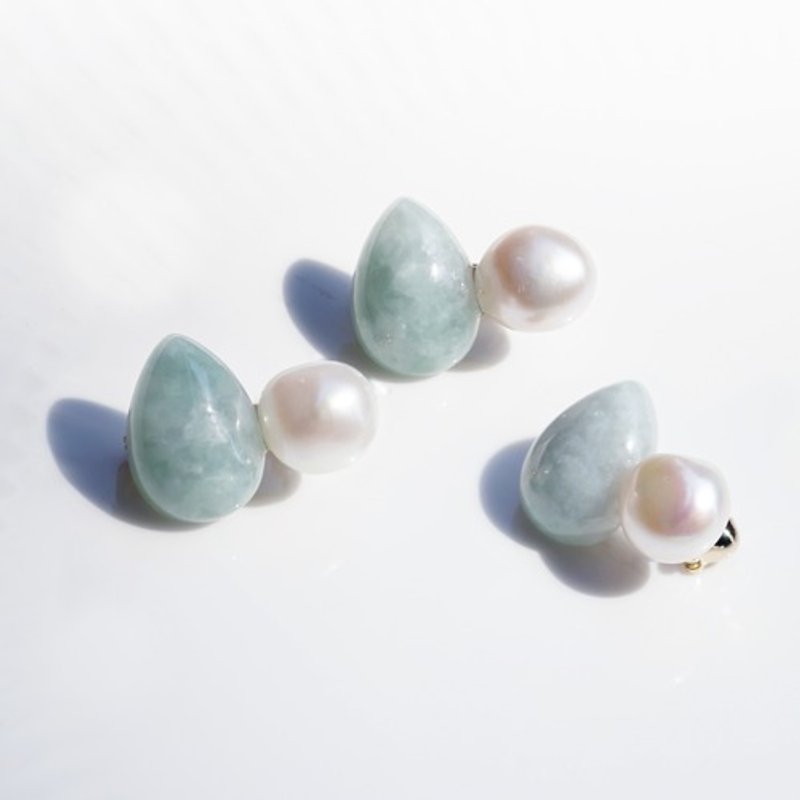 Burmese Jade and Baroque Freshwater Pearl Brooch Yang Guifei - 发饰 - 宝石 多色