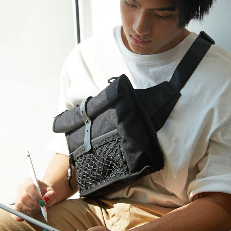 RETRIEVE 腰包 (11 寸平板电脑隔层) - 侧背包/斜挎包 - 防水材质 蓝色