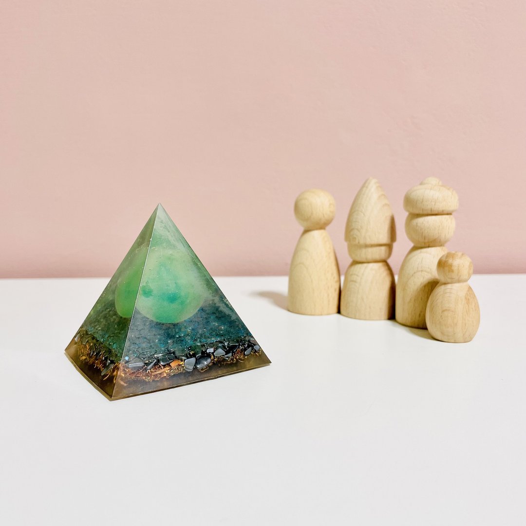 奥刚金字塔/夜光/orgonite/疗愈/招财开运 - 摆饰 - 半宝石 多色
