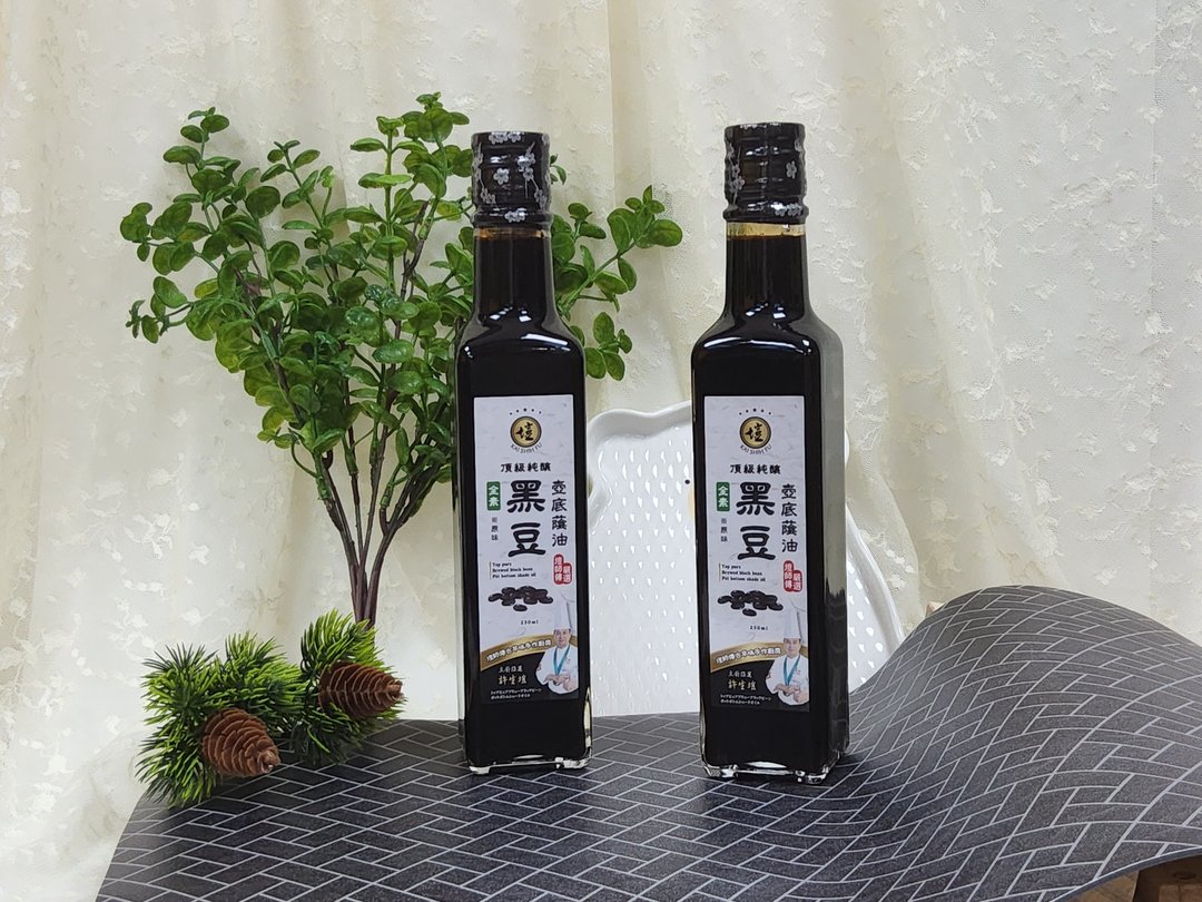 顶级纯酿黑豆壶底荫油 - 酱料/调味料 - 玻璃 