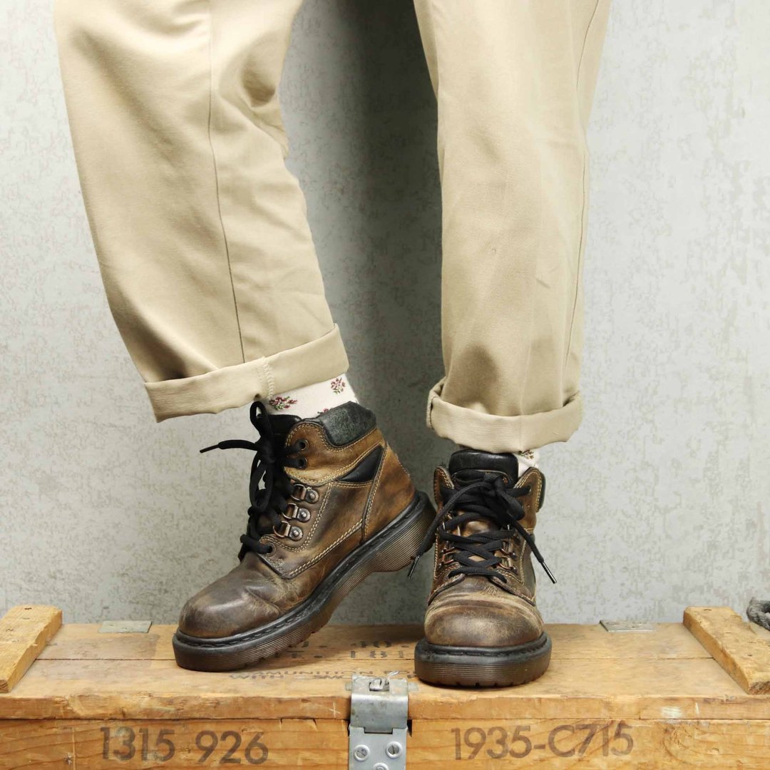 Tsubasa.Y 古着屋003土色中筒马汀靴 , Dr.Martens 靴 鞋 英国制 - 女款短靴 - 真皮 咖啡色