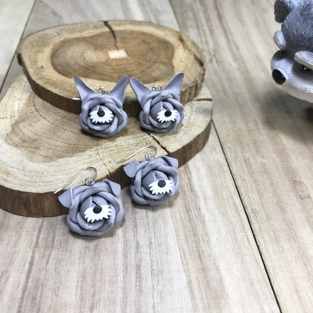 史纳莎x皮革小玫瑰耳环│纯银耳鈎│镀银耳夹【花】【雪纳瑞】 - 耳环/耳夹 - 真皮 灰色