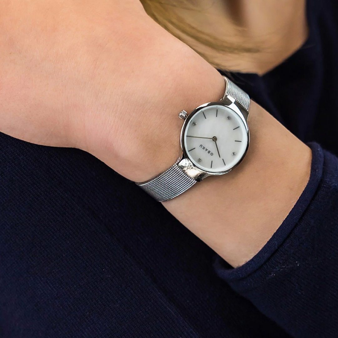 OBAKU 闪耀贝壳晶钻时尚腕表-珍珠白/29mm(V241LXCWMC) - 女表 - 不锈钢 多色