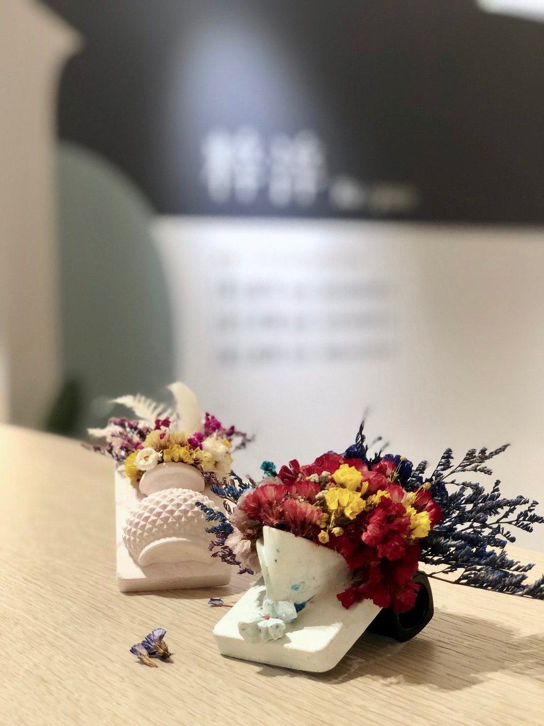 10 人团体票优惠-粹淬 Re:pure 干燥花精油扩香砖 手作体验课程 - 蜡烛/香氛 - 水泥 