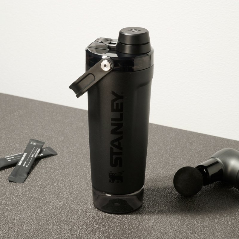 STANLEY SHAKER系列 手提摇摇杯 0.59L / 消光黑 2.0 - 保温瓶/保温杯 - 不锈钢 多色