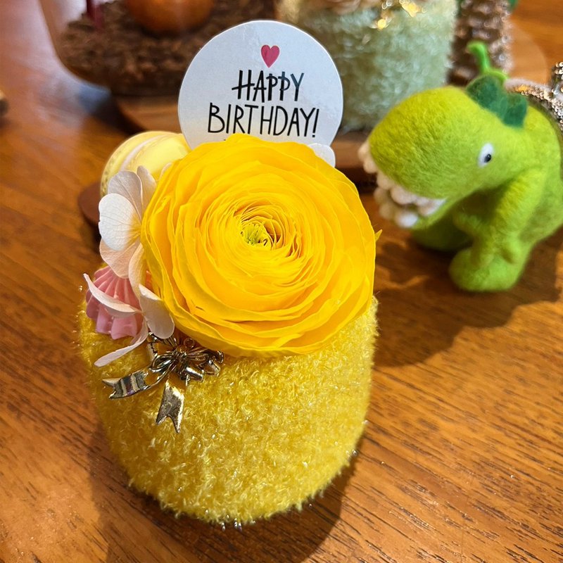 || X'mas || VERNITA-Y 永生蛋糕花 ,字卡可替换英文生日快乐 - 干燥花/捧花 - 植物．花 黄色